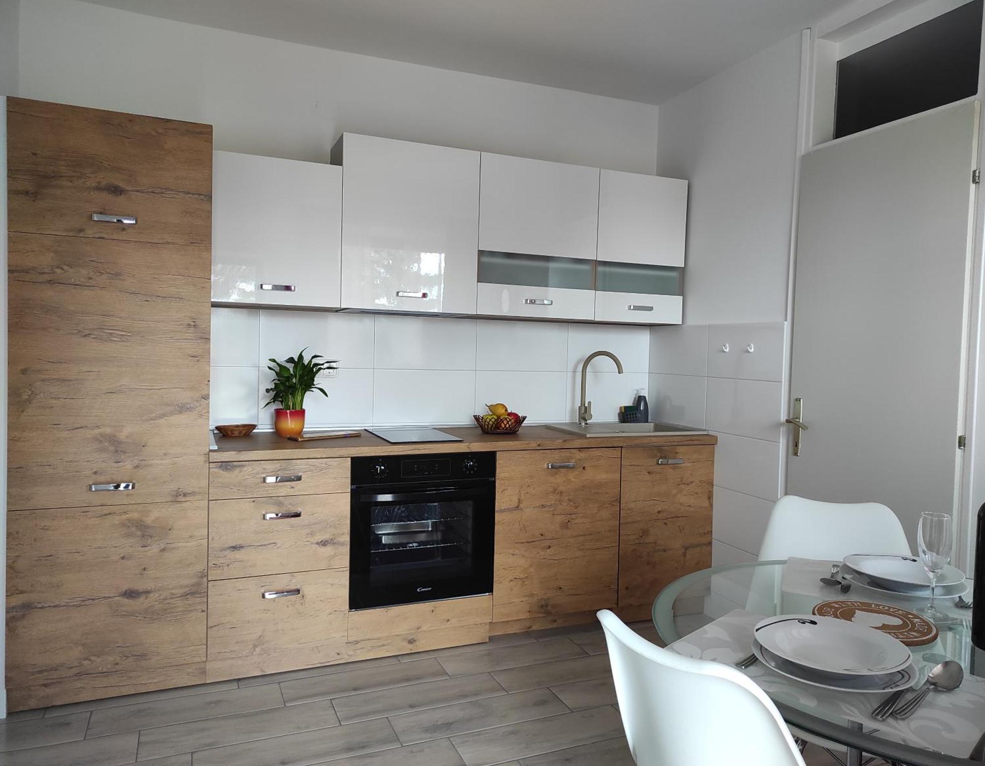 Apartment Stipcic-Mreznicki Brig Duga Resa Eksteriør billede
